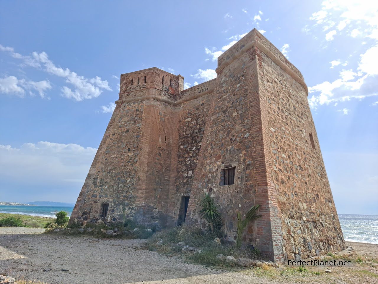 Torre o Castillo de Macenas