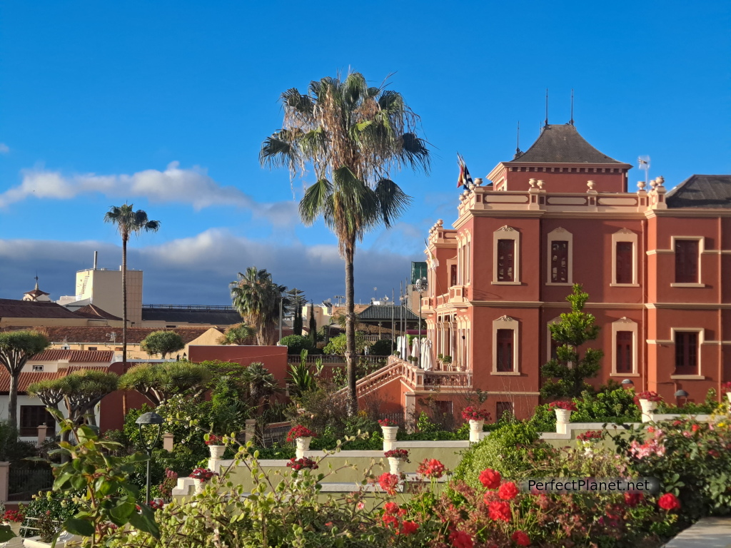 Marquesado de la Quinta Roja gardens