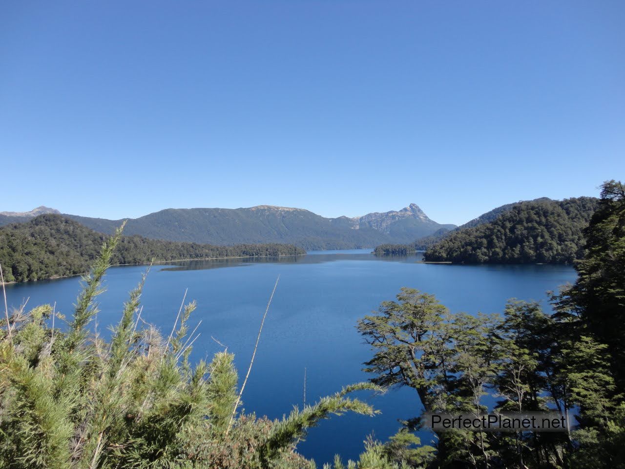 Correntoso lake