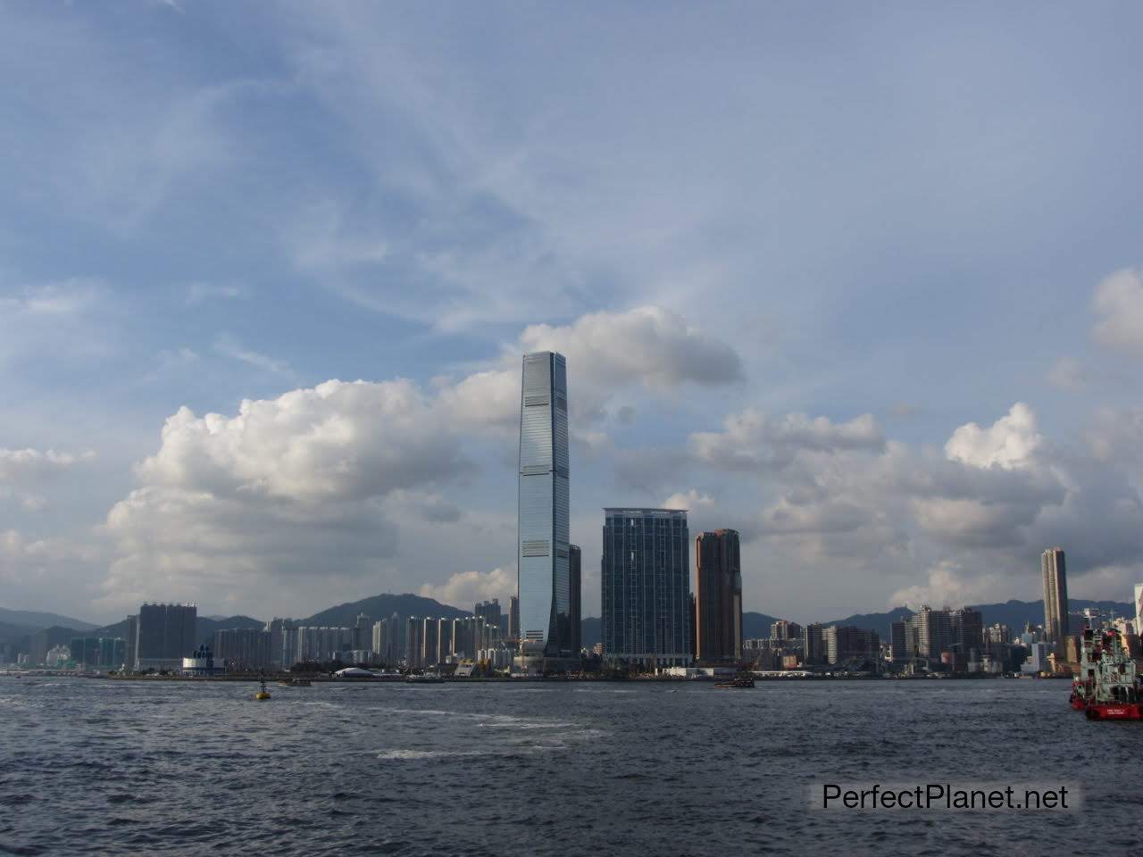 Vistas de Hong Kong desde el barco
