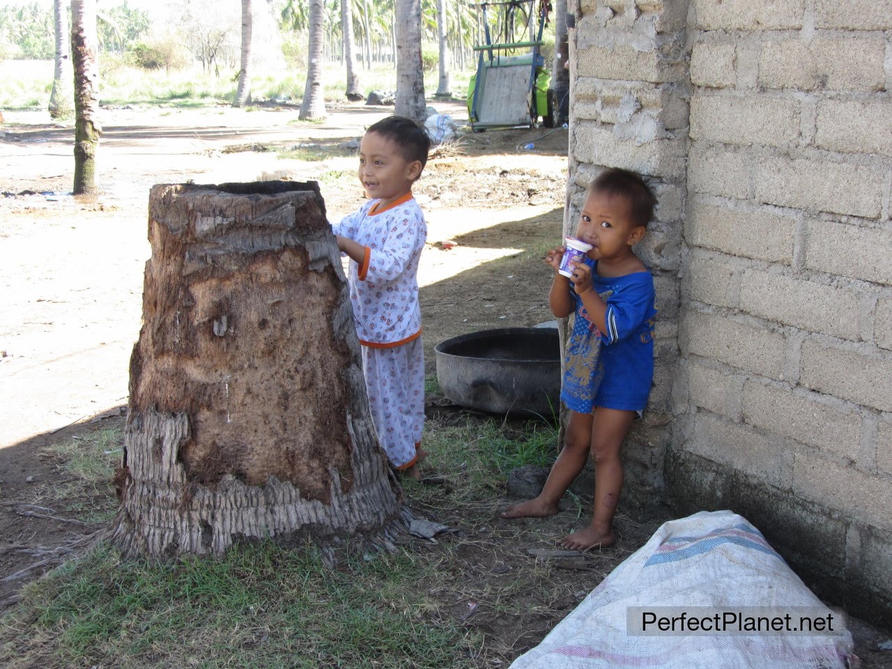 Children in Trawangan
