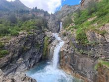 La Larri waterfall